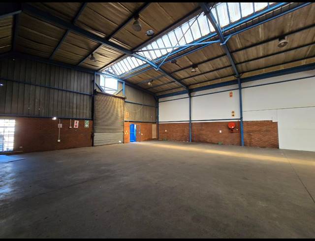 458M² WAREHOUSE TO LET IN BENROSE